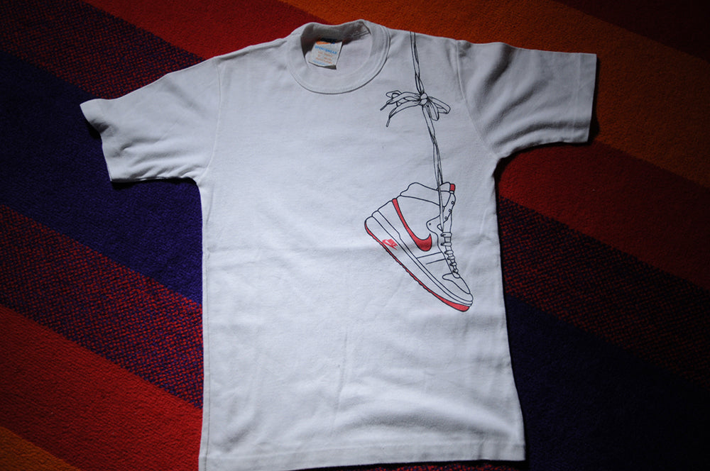 Vintage 80s Nike Air Ship Over The Shoulder Graphic Shirt Single Stitch Small