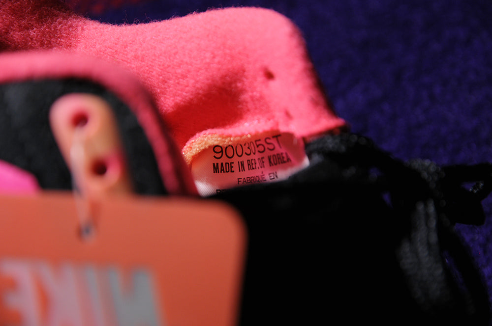 Vintage 90s Nike Air Current Solar Pink Black sz11