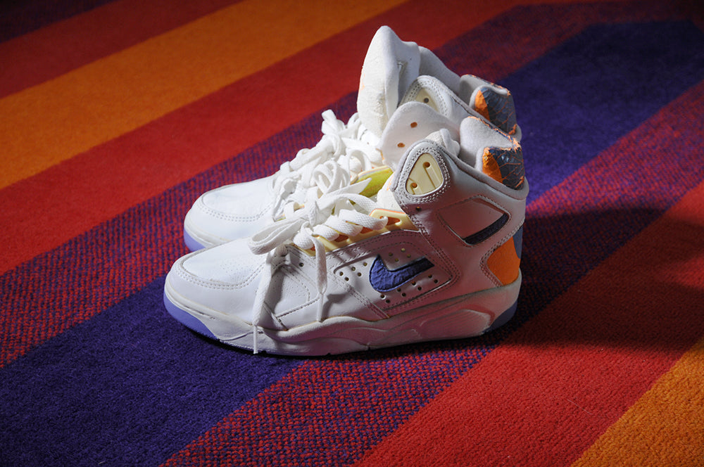 Vintage 90s Nike Air Flight Lite High Basketball sz8
