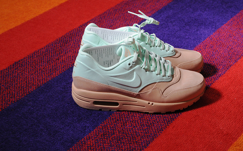 2013 Nike Air Max 1 RARE SAMPLE Vachetta Tan Arctic Green Mint Womens sz7