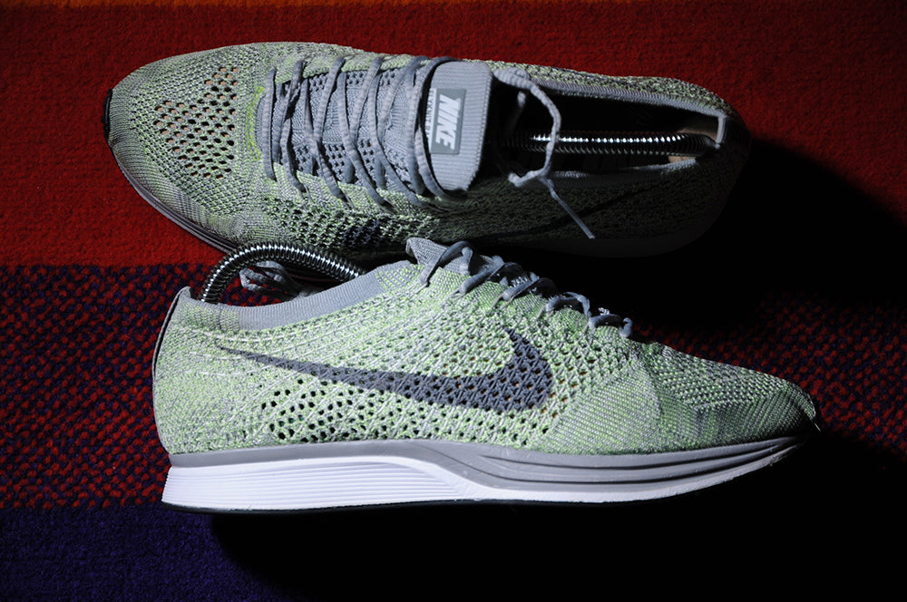 2012 Nike Flyknit Racer Pistachio Pastel Green Racing Road sz7.5