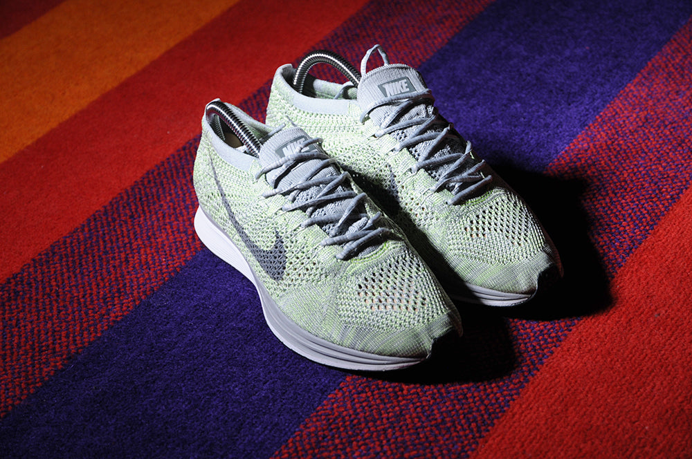 2012 Nike Flyknit Racer Pistachio Pastel Green Racing Road sz7.5