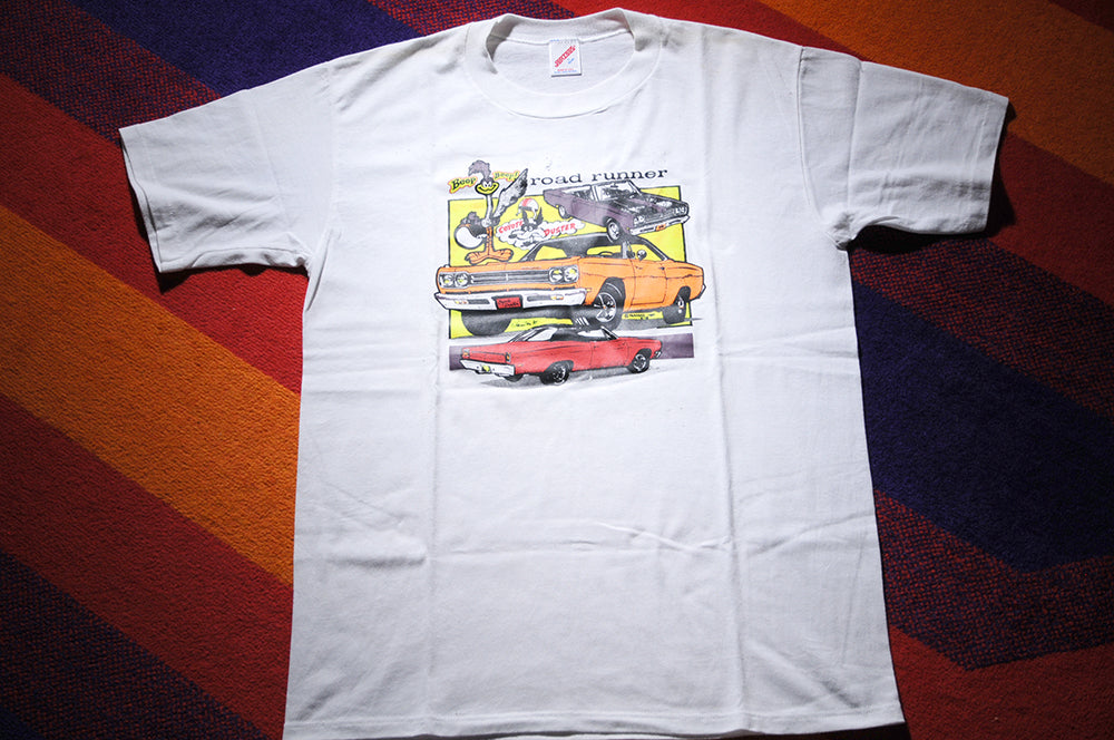Vintage 80s Jerzees Plymouth Road Runner Wile E Coyote Looney Tunes Muscle Car Shirt Large
