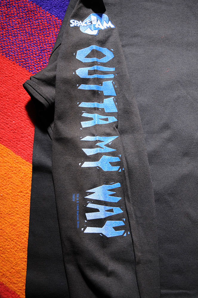 Vintage 90s Space Jam Looney Tunes Taz Outta My Way Basketball Long Sleeve Shirt LARGE