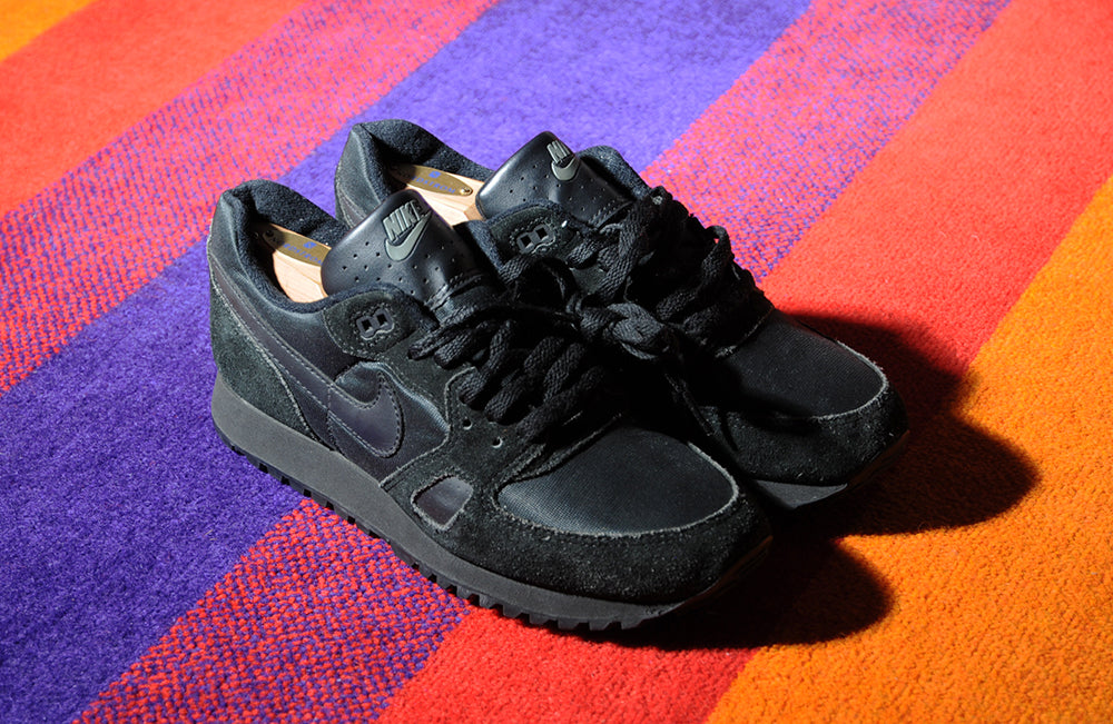Vintage 80s Nike Waffle Trainer Pure Black sz8.5